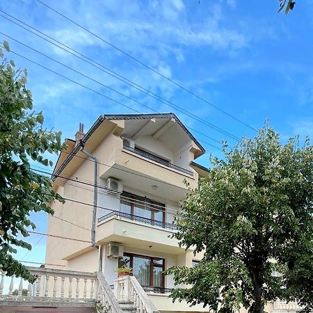 Hotel Zoia Tschernomorez Exterior foto